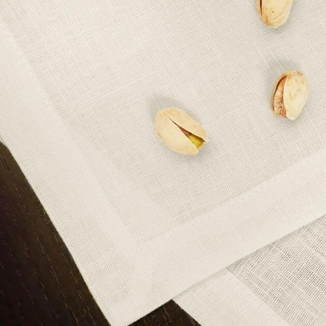 Cuore di lino elegantne linane laualiin 50×150 cm – sobib kingiks – detailne vaade