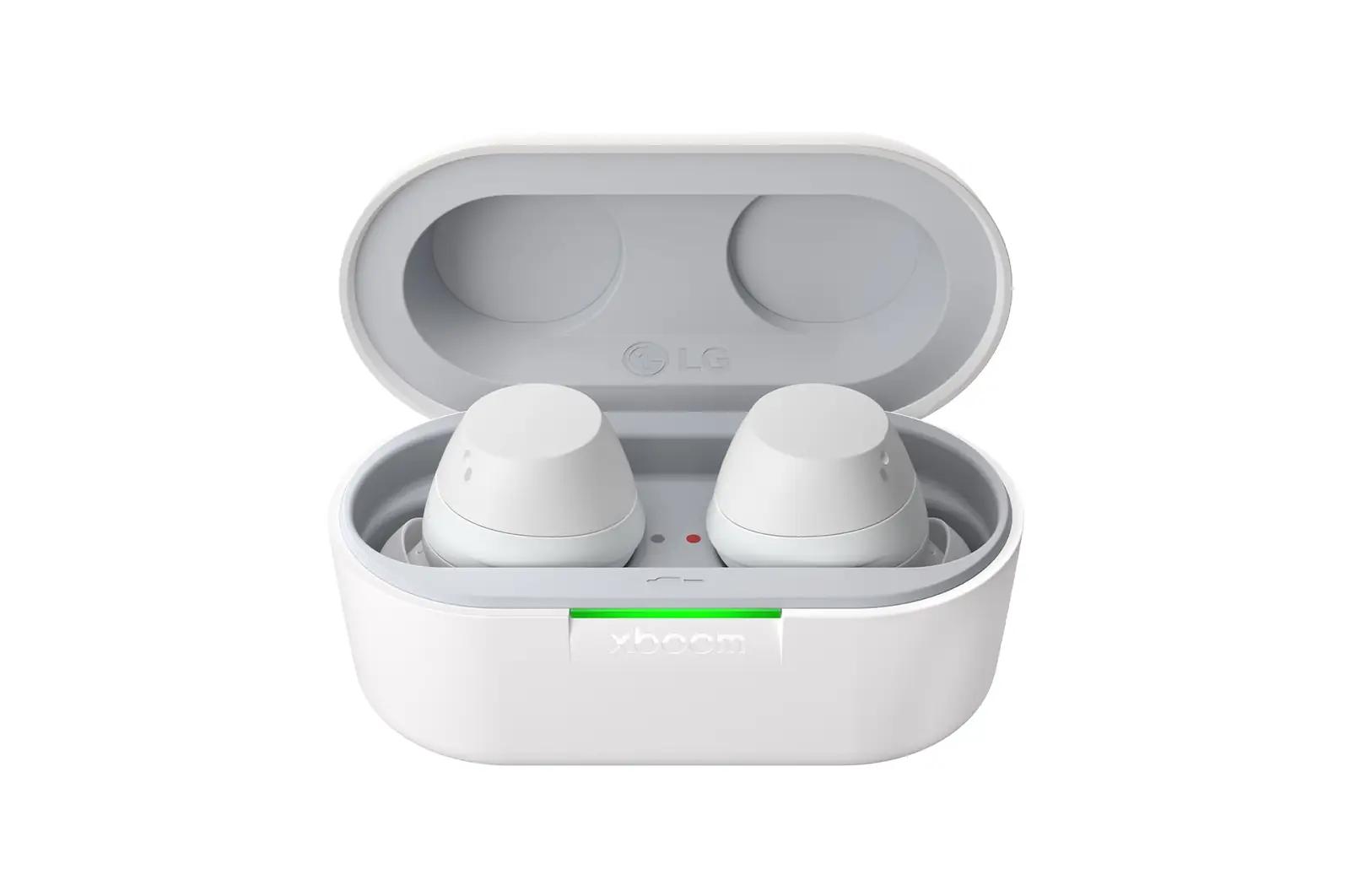 LG xboom Buds Plus — valge sportlik juhtmevabad kõrvaklapid – detailne vaade