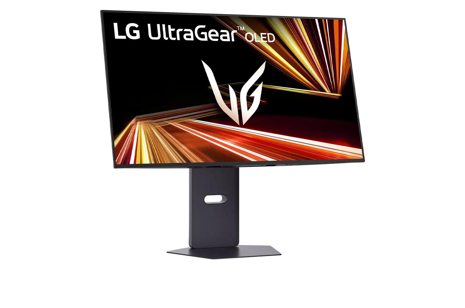 LG UltraGear 32” OLED 4K mängumonitor – sügav must kuva – kasutusnäide