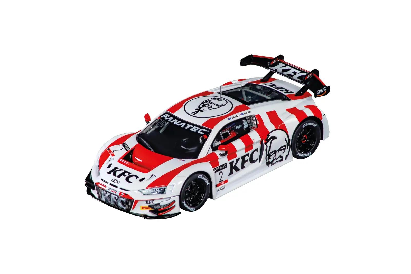 Carrera plastist Audi R8 LMS GT3 evo II – detailne miniatuur – pakend ja tarvikud