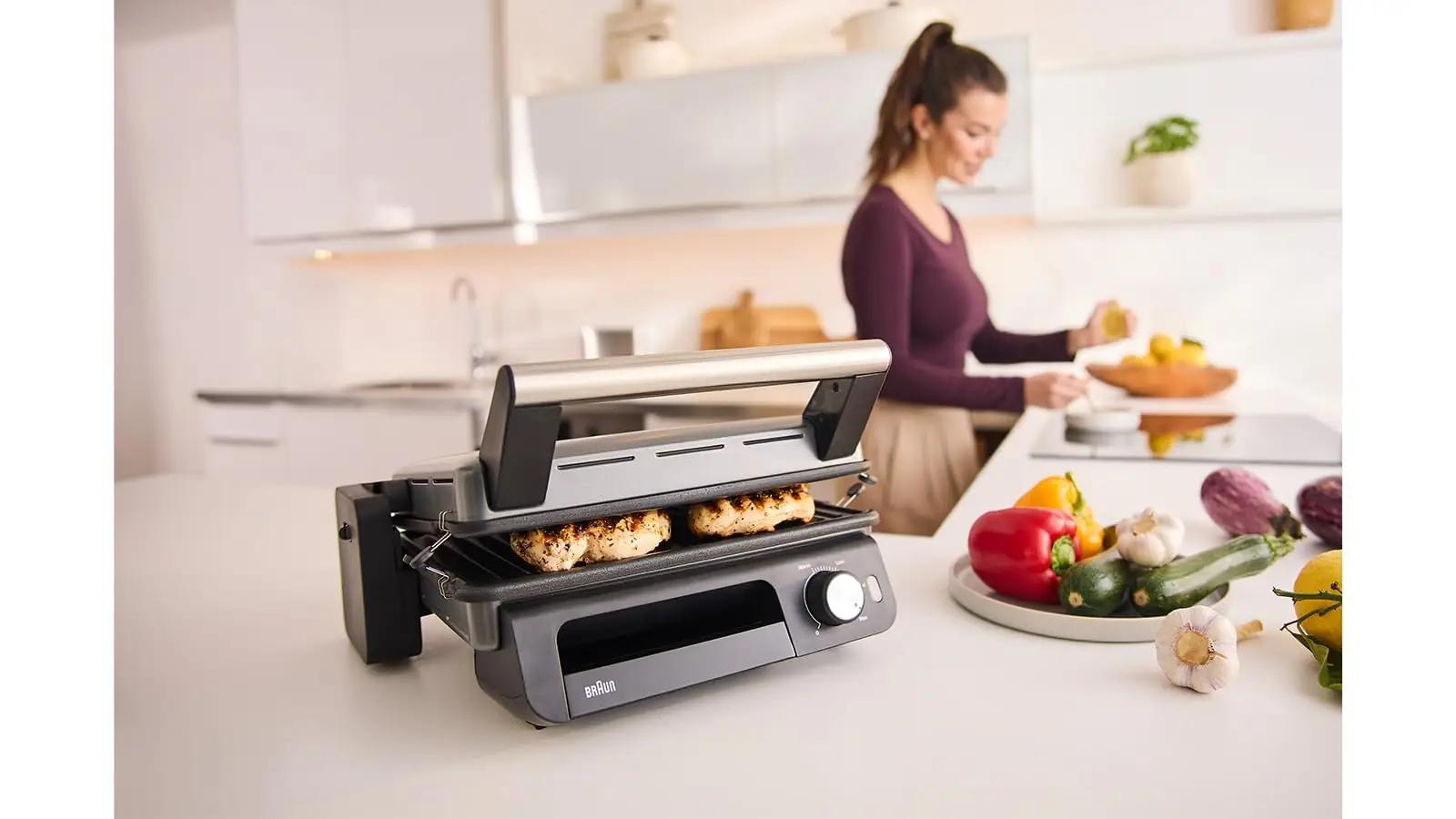 Braun MultiGrill 5 elektriline laudgrill, 2000W – pakend ja tarvikud