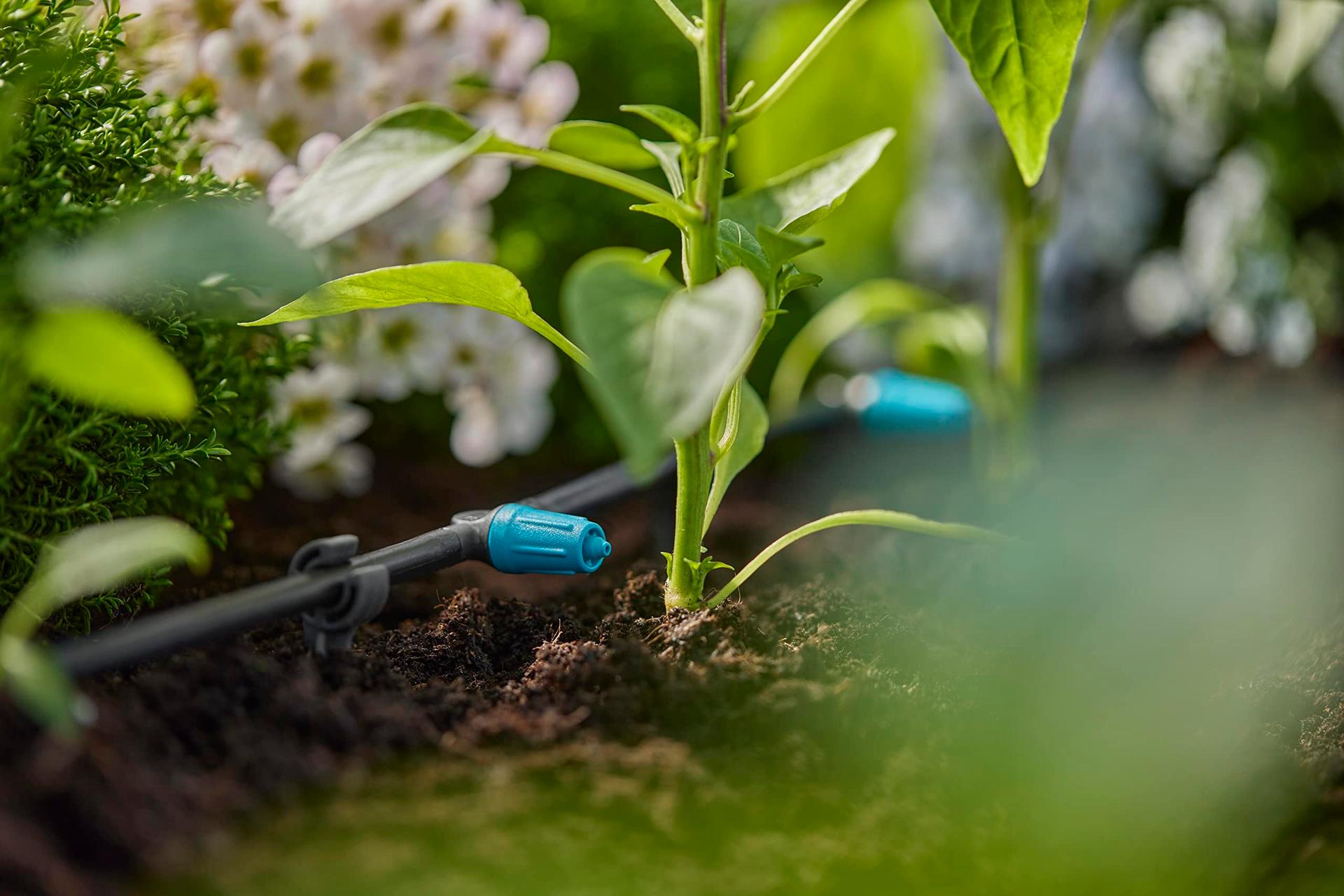 Gardena Micro-Drip-System reguleeritav reatilguti 0–15 l/h – pakend ja tarvikud