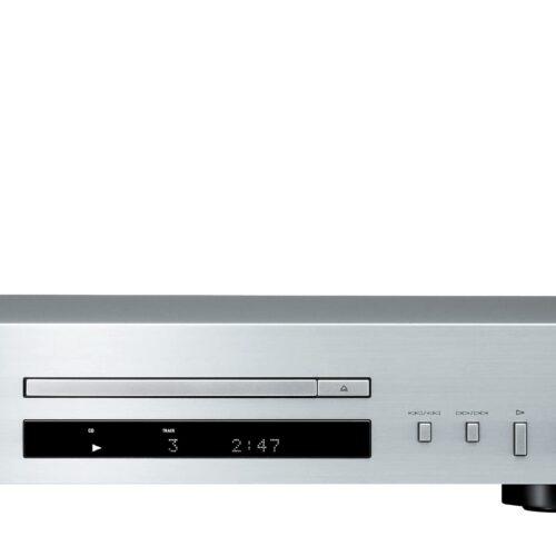 Yamaha CD-S303 – CD-mängija kõrgekvaliteedilise 192 kHz/24-bit DAC-iga