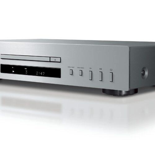 Yamaha CD-S303 – CD-mängija kõrgekvaliteedilise 192 kHz/24-bit DAC-iga