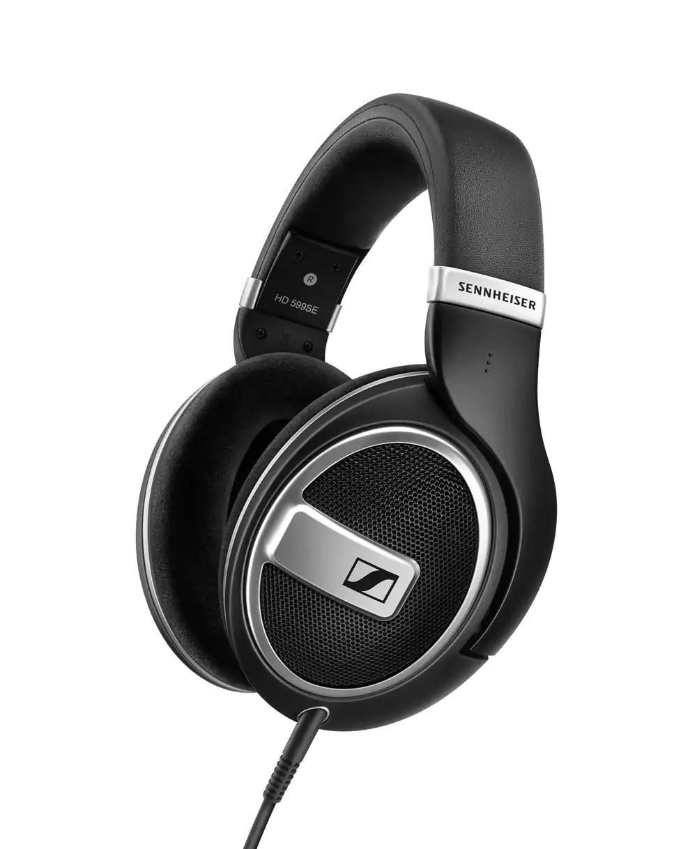 Sennheiser HD 599 Special Edition, avatud disainiga over-ear kõrvaklapid, ergonoomiline akustiline täiustus (E.A.R.), vahetatavad pehmed kõrvapadjad, must