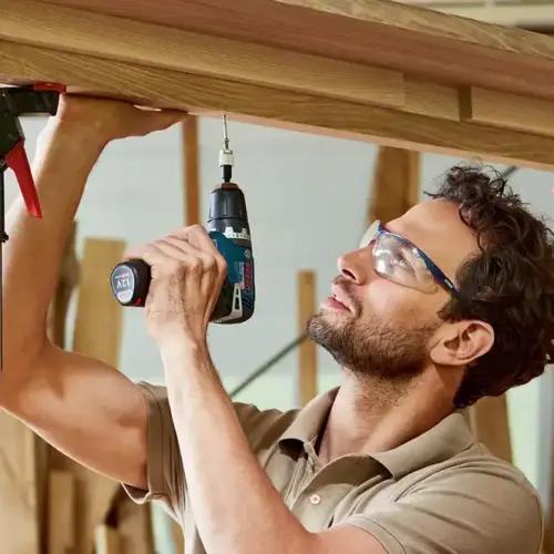 Bosch Professional 12V süsteemi akuga kruvikeeraja GSR 12V-35 (sh 2x aku GBA 12V 3.0Ah