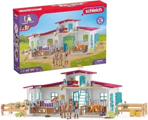 schleich 42567 HORSE CLUB Ratsatalu, 115-osaline hobusetalli mängukomplekt 3 schleich hobusefiguuri ja palju muuga, mänguasi lastele alates 5. eluaastast