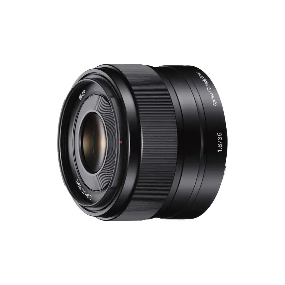Sony SEL-35F18 standardobjektiiv (fiksfookuskaugus, 35 mm, F1.8, APS-C, sobib A6700, A6600, A6400, A6100, ZVE10, E-Mount) must