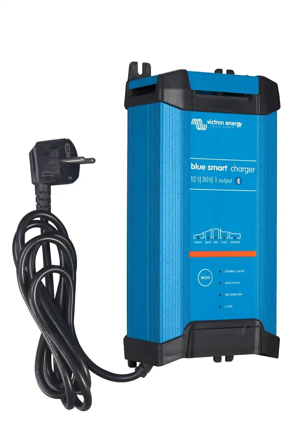 Akulaadija 30A 12V Victron Energy Blue Smart IP22 Bluetooth 12/30 – 1 Schuko