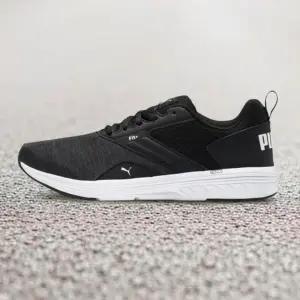 PUMA 190556 tennised ja spordijalatsid – detailne lähivaade