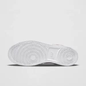 NIKE DH3158 tossud ja spordijalatsid – detailne lähivaade