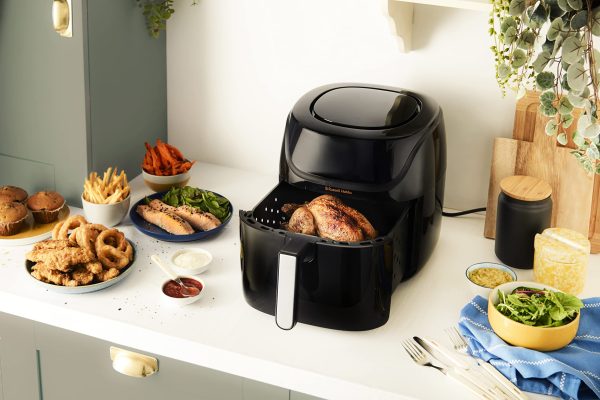 Russell Hobbs kuumaõhufritüür 4L Rapid AirFryer [väike korpus/7 küpsetusfunktsiooni/10 programmi] SatisFry (nõudepesumasinas pestav